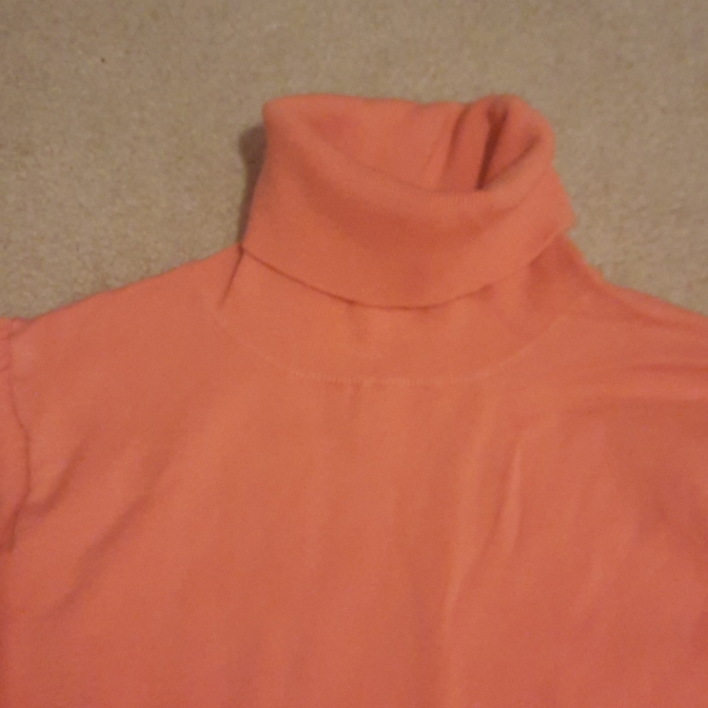🍑 Peach turtleneck - Picture 3 of 5